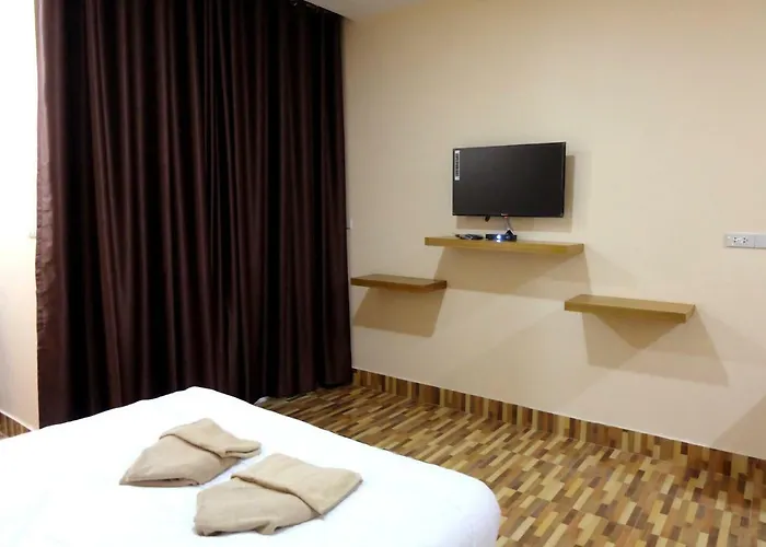 Banpong Center Place บ้านพัก Ratchaburi